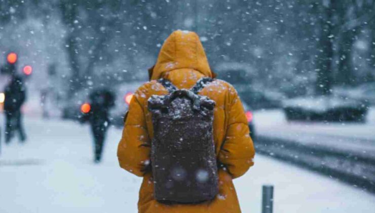 İzmir’de soğuk hava alarmı: Pazar Pazartesi etkili olacak