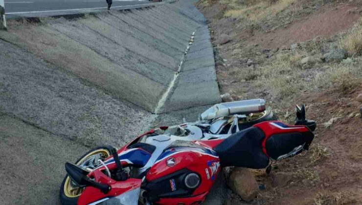 Manisa’da motosiklet kazası: sürücü ağır yaralı