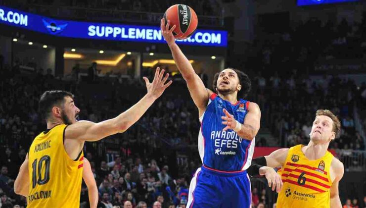 Anadolu Efes, Avrupa Devini Devirdi: Barcelona’yı 24 Sayı Farkla Geçti