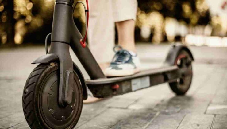 Antalya’da e-scooter kullanımının artması denetimleri de artırdı