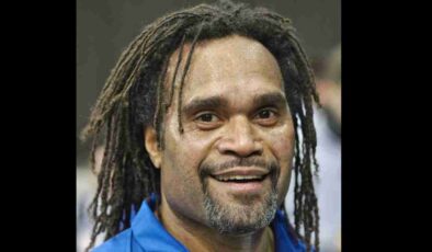 Efsane Futbolcu Karembeu Antalya’da Konuştu: “Futbol Farklı Kültürleri Birleştiriyor”