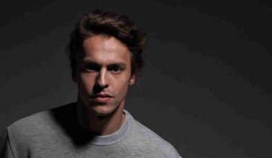 Metin Akdülger Kimin Oğlu, Babası Kimdir?