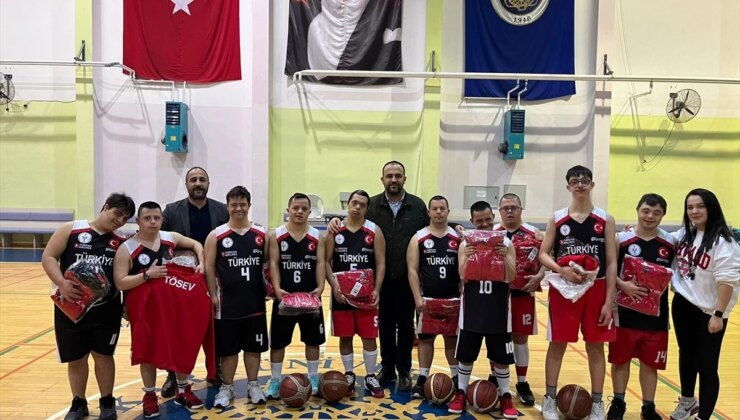 Türkiye’nin Gururu: Down Sendromlu Basketbol Milli Takımı’na Destek!