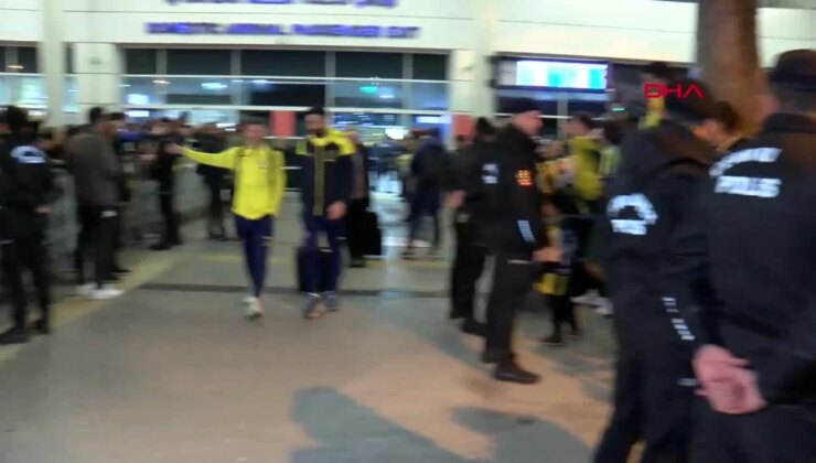 Fenerbahçe’nin Antalya Ziyareti: Taraftar Sevgisiyle Karşılandı