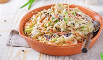 Coleslaw Salatası Tarifi: Lezzetli ve Pratik