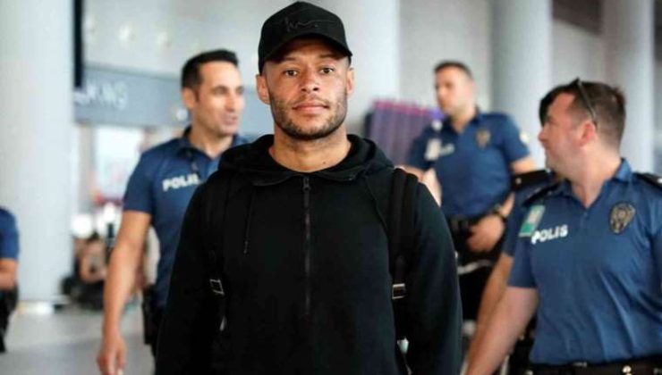 Alex Oxlade-Chamberlain İstanbul’a Geldi