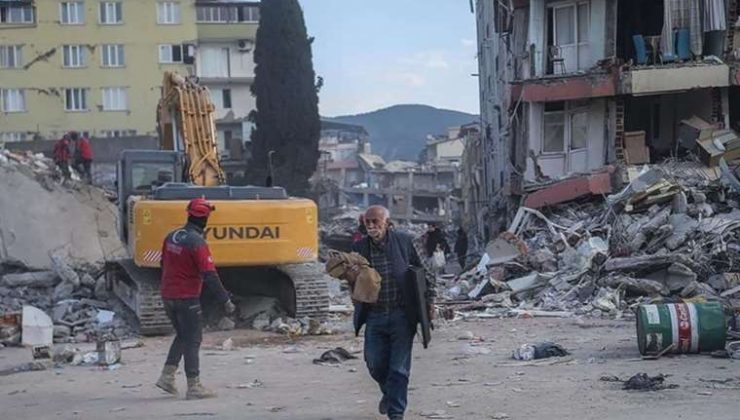 CHP’li Aylin Yaman, Depremzedelerin Tahliye Sorunlarını Meclis Gündemine Taşıdı