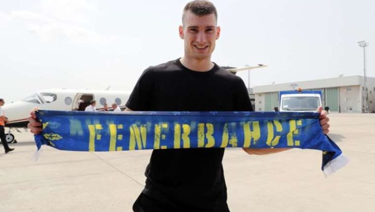 Fenerbahçe, Dominik Livakovic ile Anlaştı