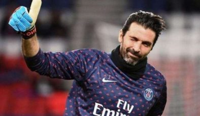 Gianluigi Buffon Futbol Kariyerine Veda Etti