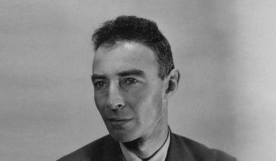 Julius Robert Oppenheimer: Nükleer Silahların Babası