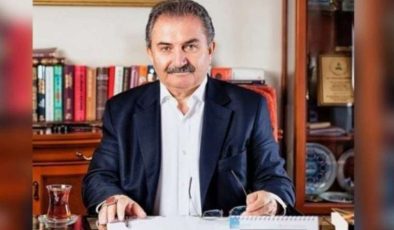 Namık Kemal Zeybek: Hayatı ve Siyasi Kariyeri