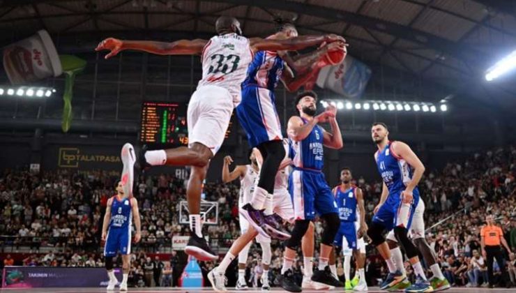 Türkiye Basketbol Süper Ligi’nde Final Mücadelesi: Anadolu Efes ve Pınar Karşıyaka Karşılaşıyor